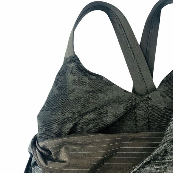 Lululemon Run For Gold Tank Heathered Gator Green - Picture 11 of 13